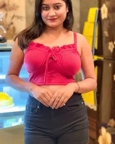 Call Girls Dharapuram
